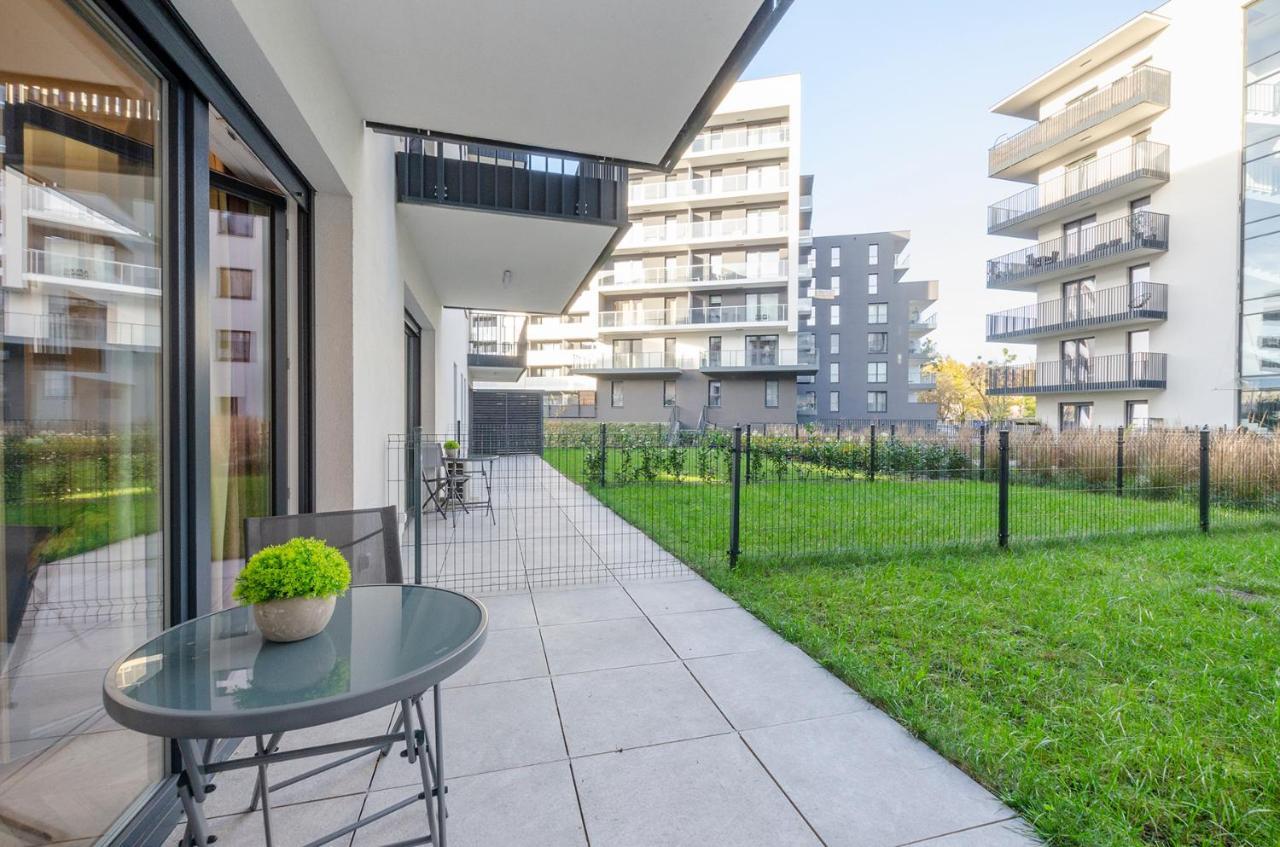 Sky Home- Green Apartament -Manufaktura, Bezplatny Parking, Klimatyzacja, Dostep Na Kod Łódź Kültér fotó